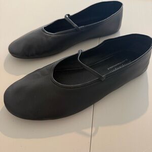 Jeffrey Campbell Black Ballet Flats Size 8